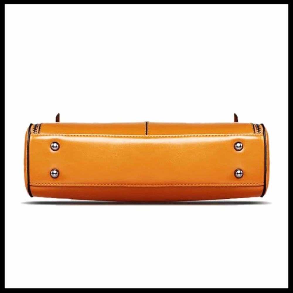 NEW CHAVA Tote Crossbody - Picture 7 of 7